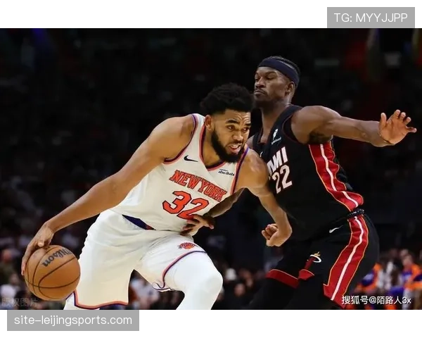 尼克斯布朗调整防守侧重 在硬性换防与掉落协防间寻找平衡